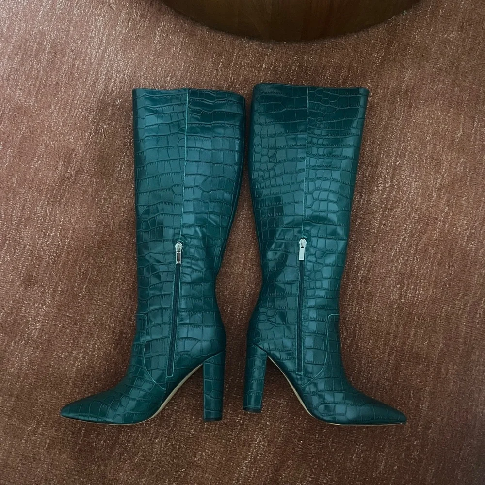 Marc Fisher Giancarlo 2 Green Croc-Embossed Pointed-Toe Knee-high Boots EUC - Picture 6 of 6